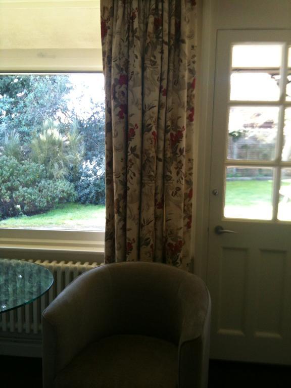 Crown And Castle Hotel Orford Bagian luar foto